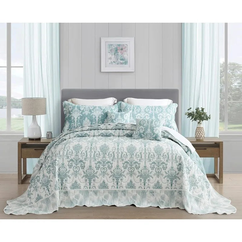 King Size Bedspread Jacquard Quilted Damask Pattern Design Lightweight Reversible