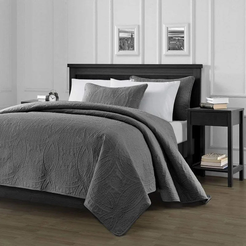 Collection 3-Piece Oversized Bedspread Coverlet Set - Good Bargain Finds